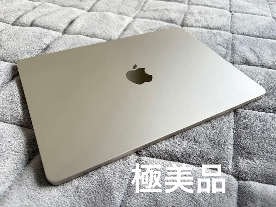 【極美品】MacBook Air M3 2024/13/256GB スターライト