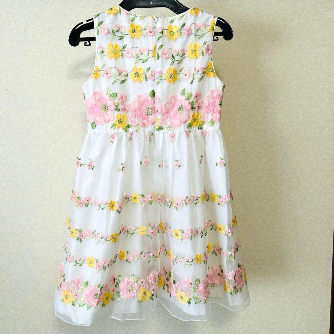 未使用 イピンコパリーノ フラワー刺繍 ノースリーブドレス 130cm マメール