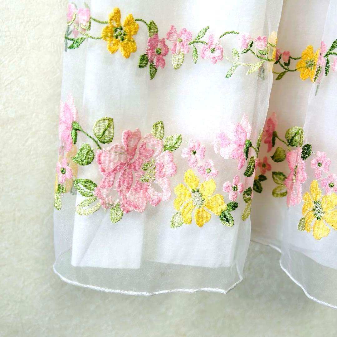 未使用 イピンコパリーノ フラワー刺繍 ノースリーブドレス 130cm マメール
