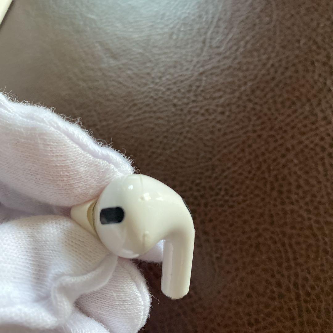 ヘッドホン Apple AirPods pro MWP22J/A