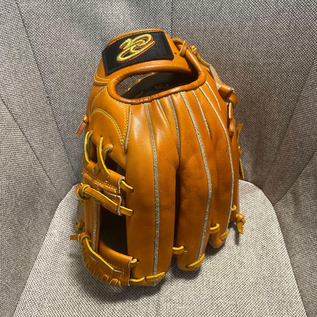 ドナイヤ　軟式野球　グローブ　内野手