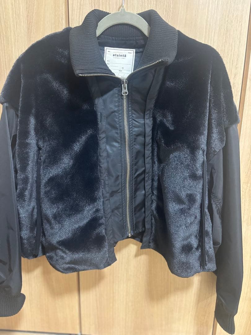 タイムセール⭐︎美品⭐︎ 【etsinta】ファー切替ショートスタンドジャケット