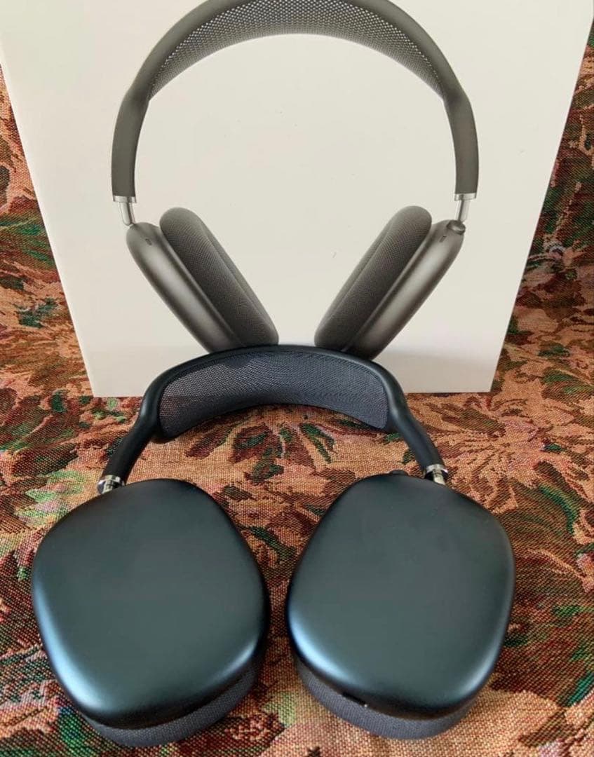 munchAirPods Max ミッドナイト Model