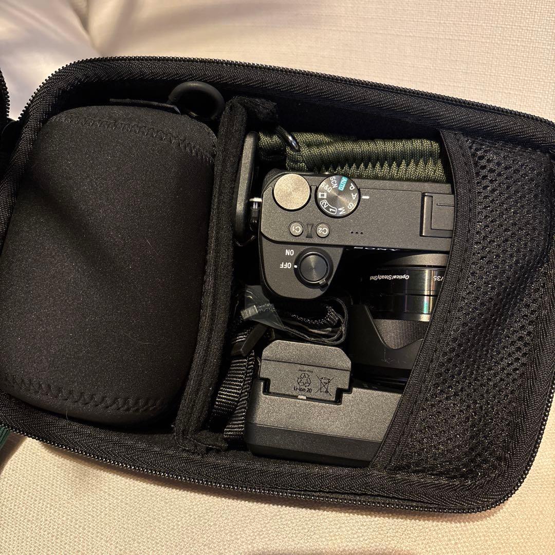 sony α6600標準レンズ付き ＋高倍率ズームレンズ＆予備バッテリー等