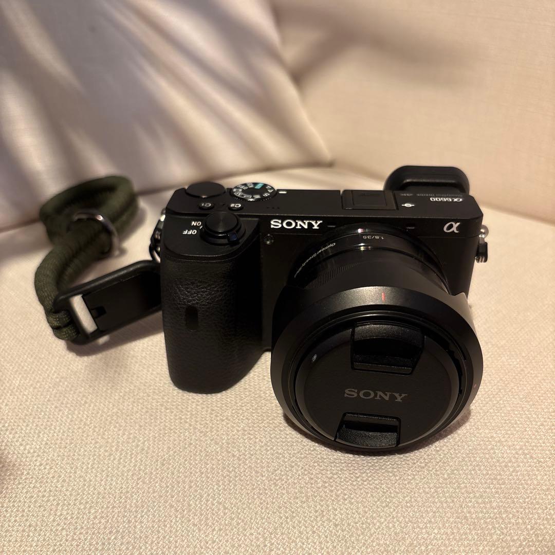 sony α6600標準レンズ付き ＋高倍率ズームレンズ＆予備バッテリー等