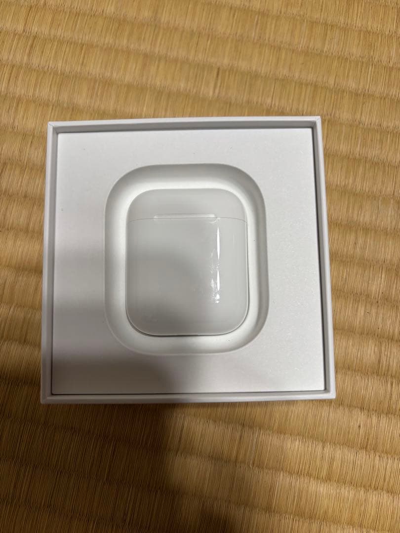 AirPods本体 ホワイト　第二世代　純正　正規品