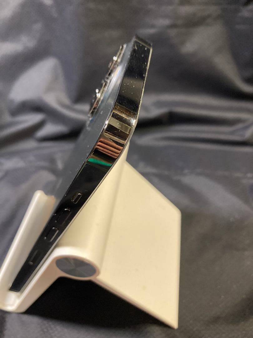 【ジャンク】iPhone 13 Pro 画面割れ カメラ難あり SIMフリー