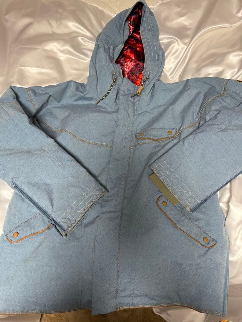 BURTON フード付きウェア