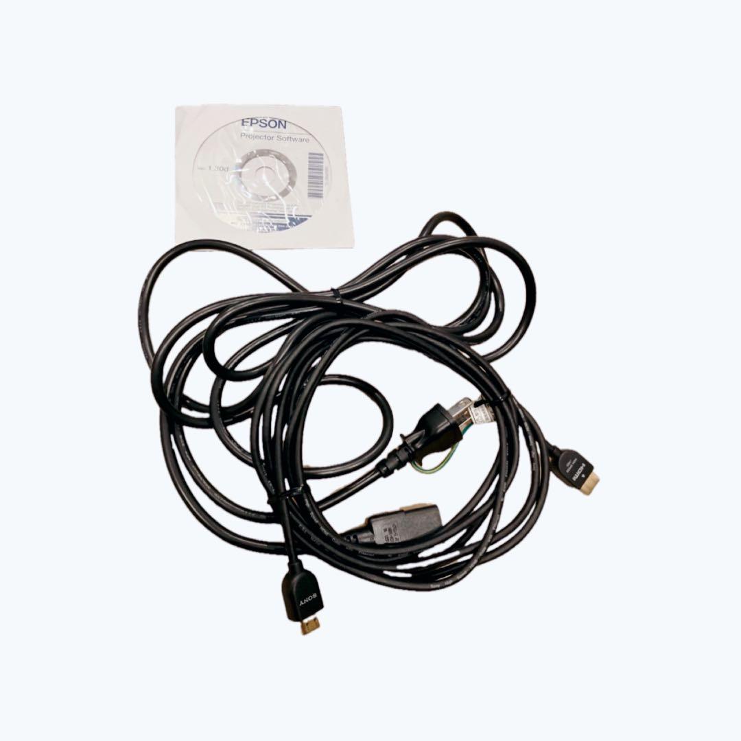 【極美品】EPSON ビジネスプロジェクター EB-1975W 4800ルーメン