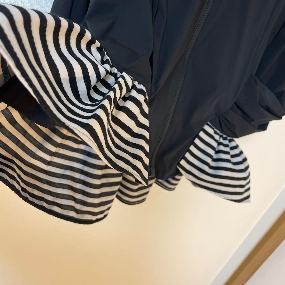 【美品】DANSKIN フード付きジャケット ブラック/ストライプ