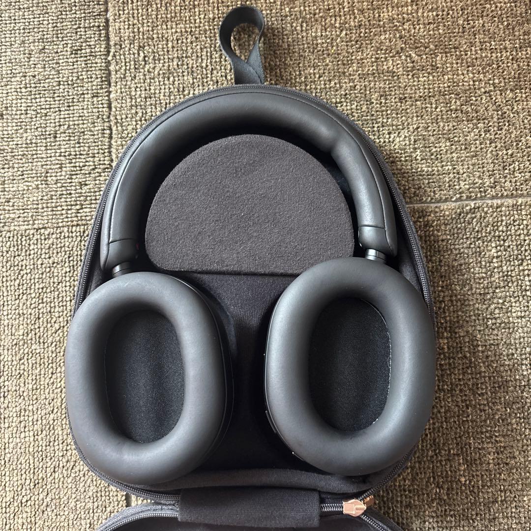 ソニーワイヤレスノイズキャンセリングステレオヘッドホン WH-1000XM5