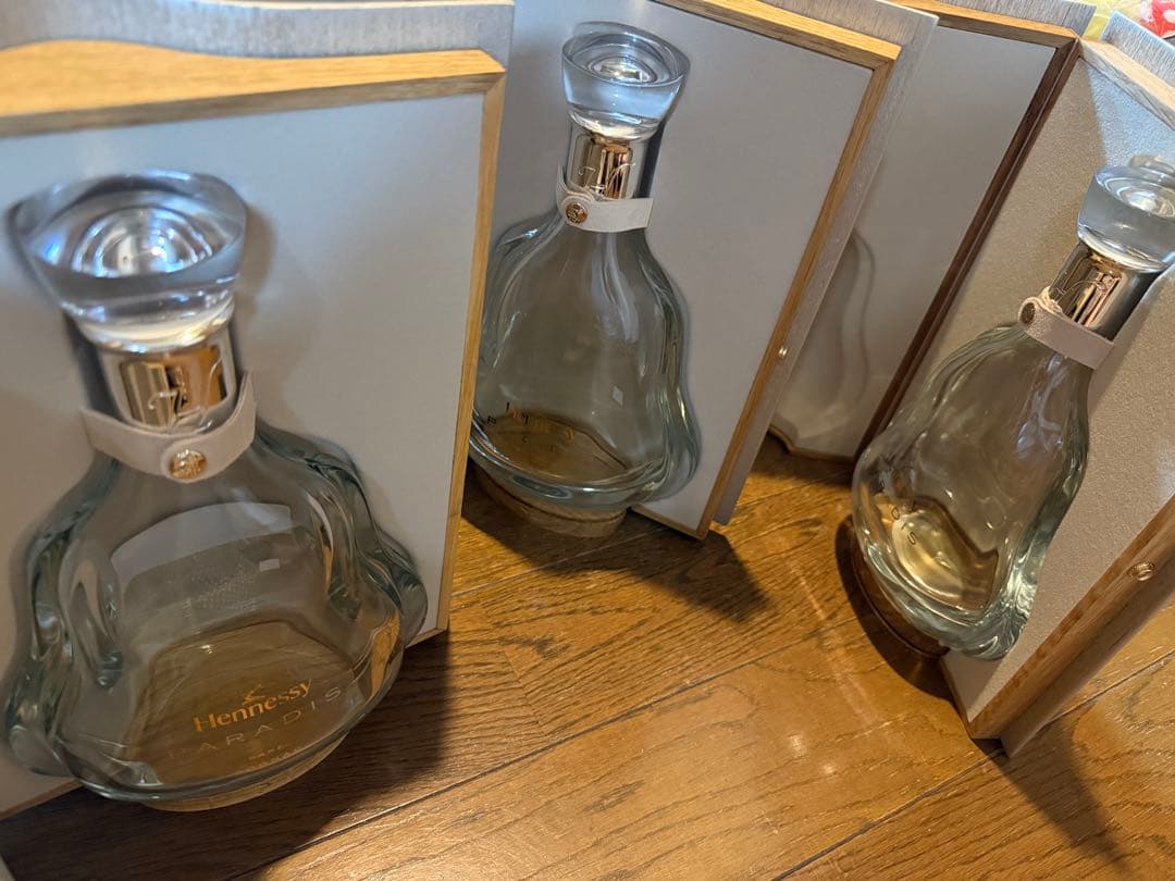 Hennessy Paradis木箱付き空瓶3本セット