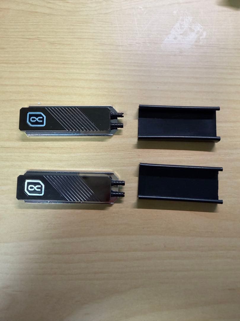 Alphacool m.2用水冷ブロック