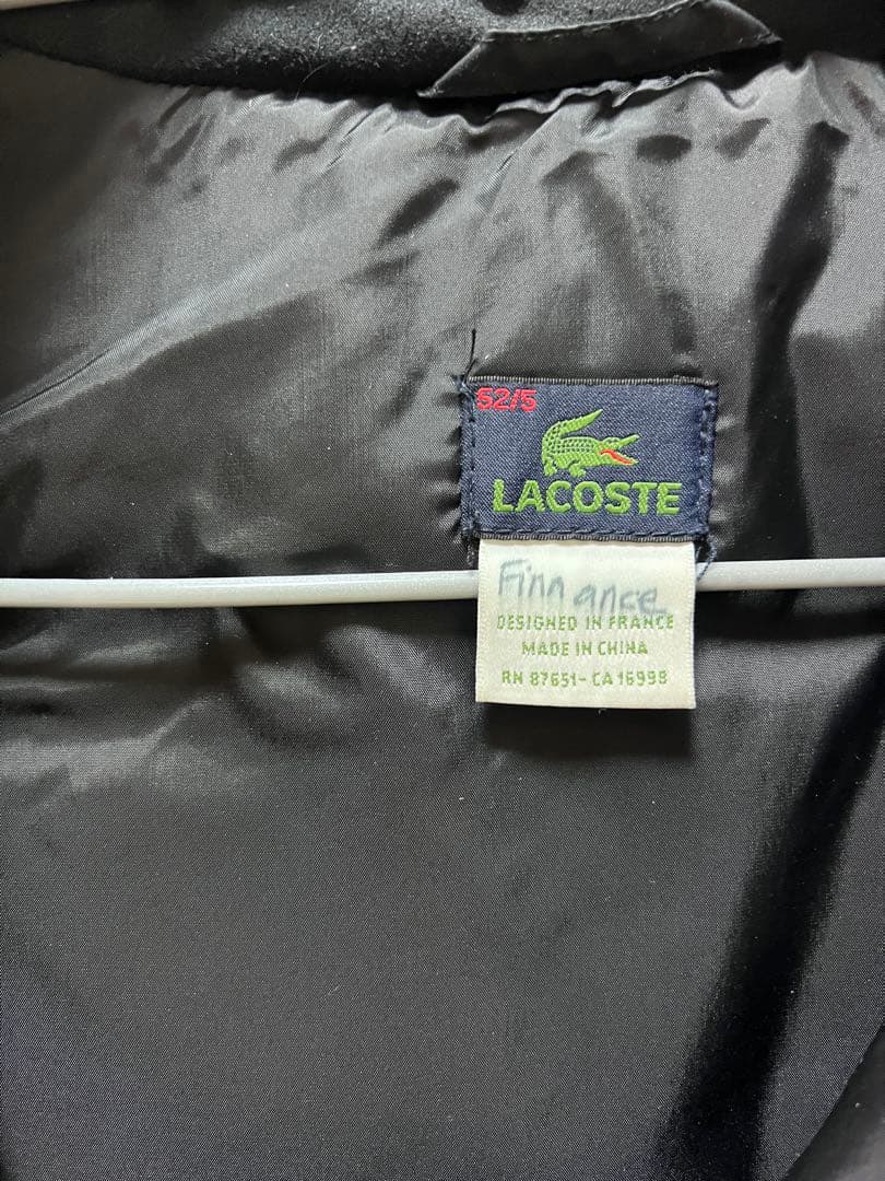 Lacoste ブラック ダウンベスト