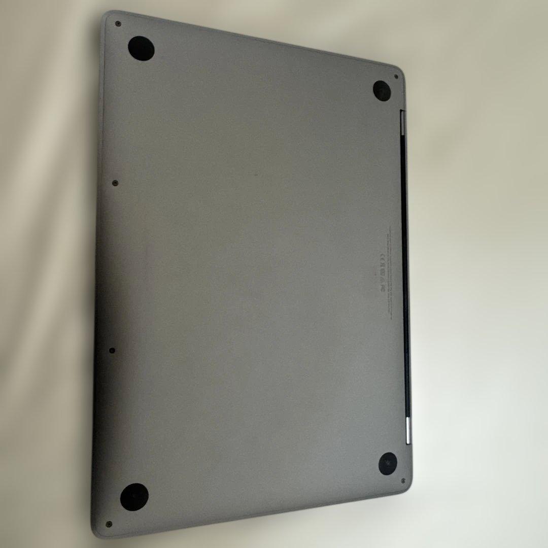 MacBook本体 MacBook Pro2017 13inch 16GB256GB