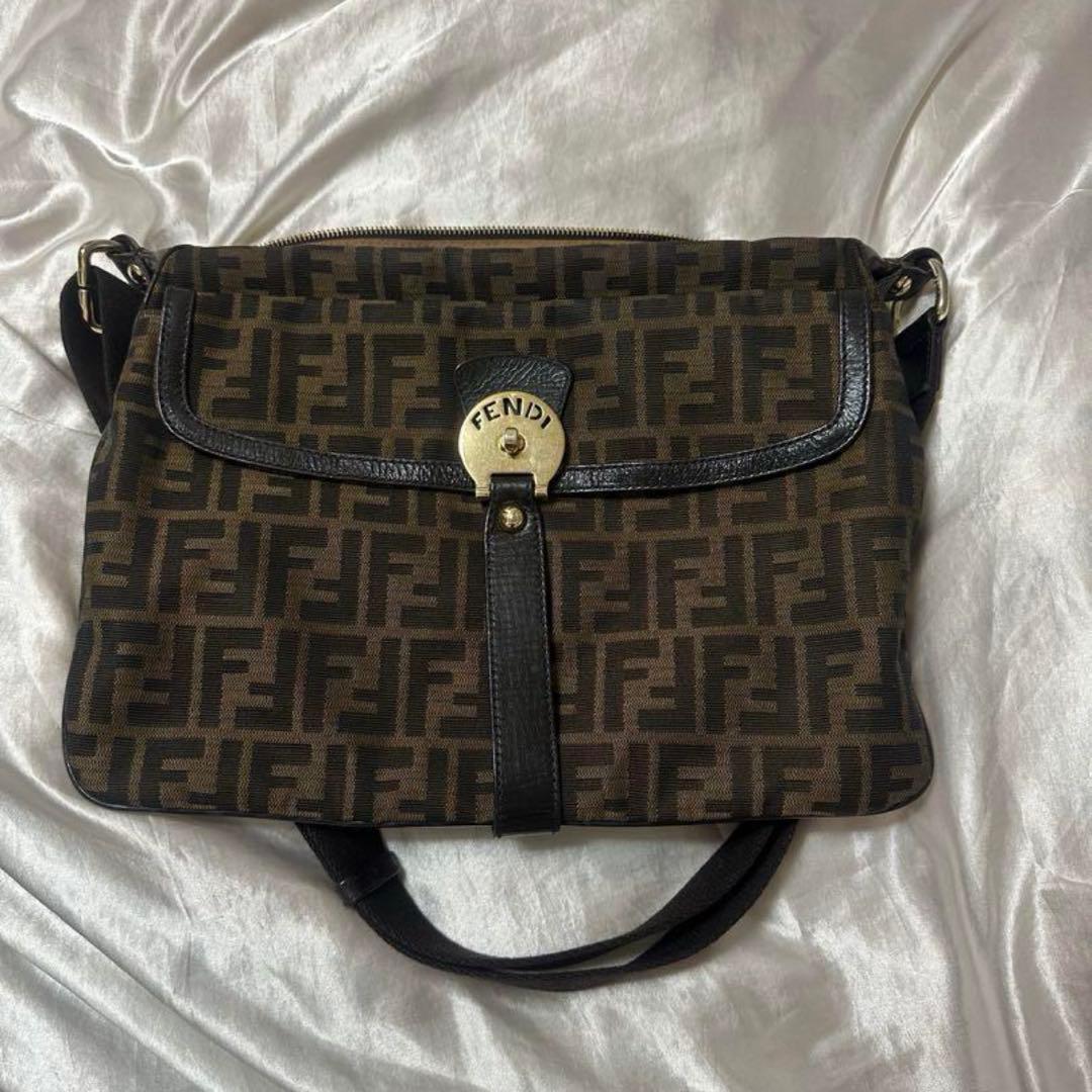 FENDI バック fendi