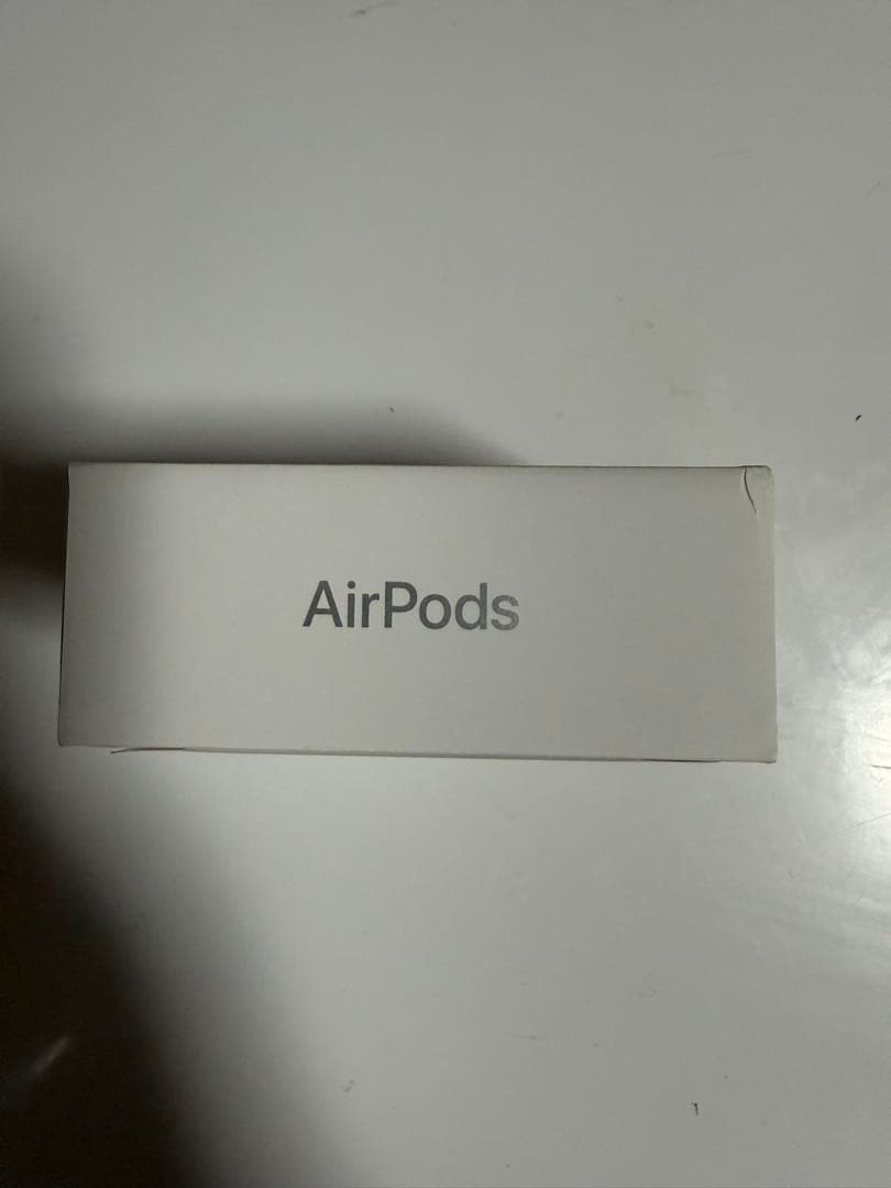 AirPods 4 ノイズキャンセル非対応　新品未開封