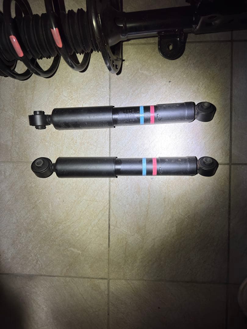 マーサ トヨタ ハリアー　（60）系後期純正サスペンション（前後セット）