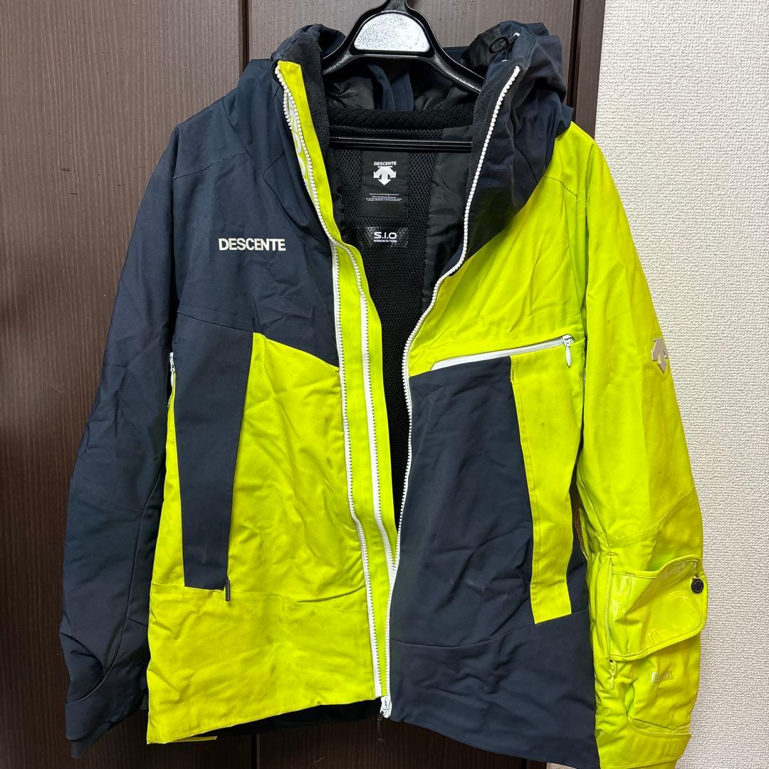 デサント(DESCENTE)スキーウェア上下
