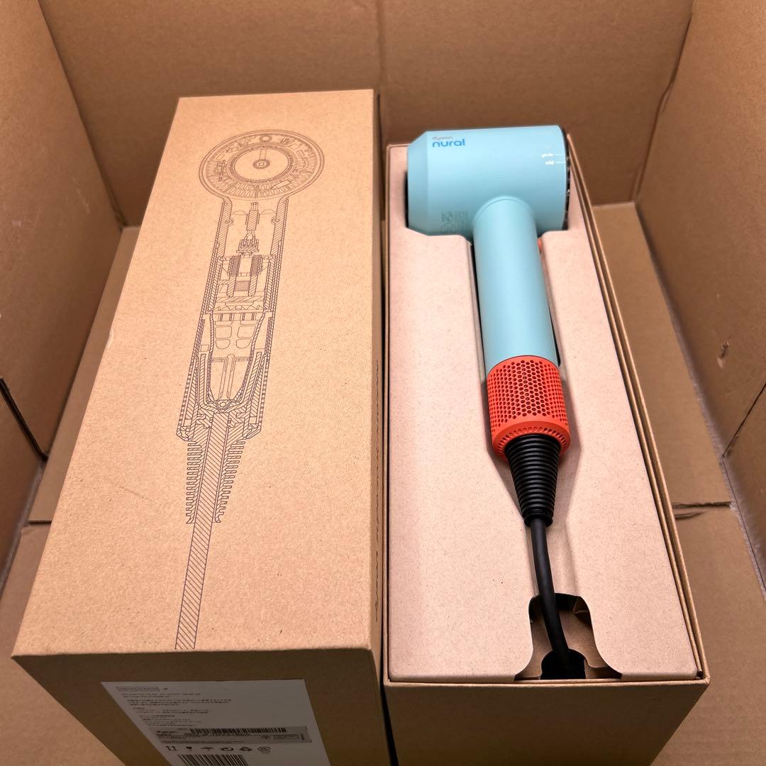 Dyson ドライヤー セラミックパティーナ/トパーズ HD16