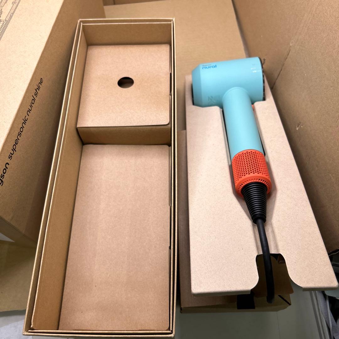 Dyson ドライヤー セラミックパティーナ/トパーズ HD16