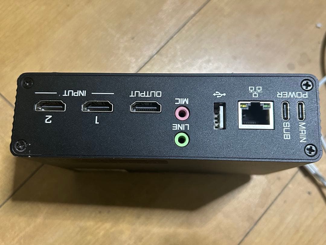 分配器・切替器 Cerevo LiveShell W