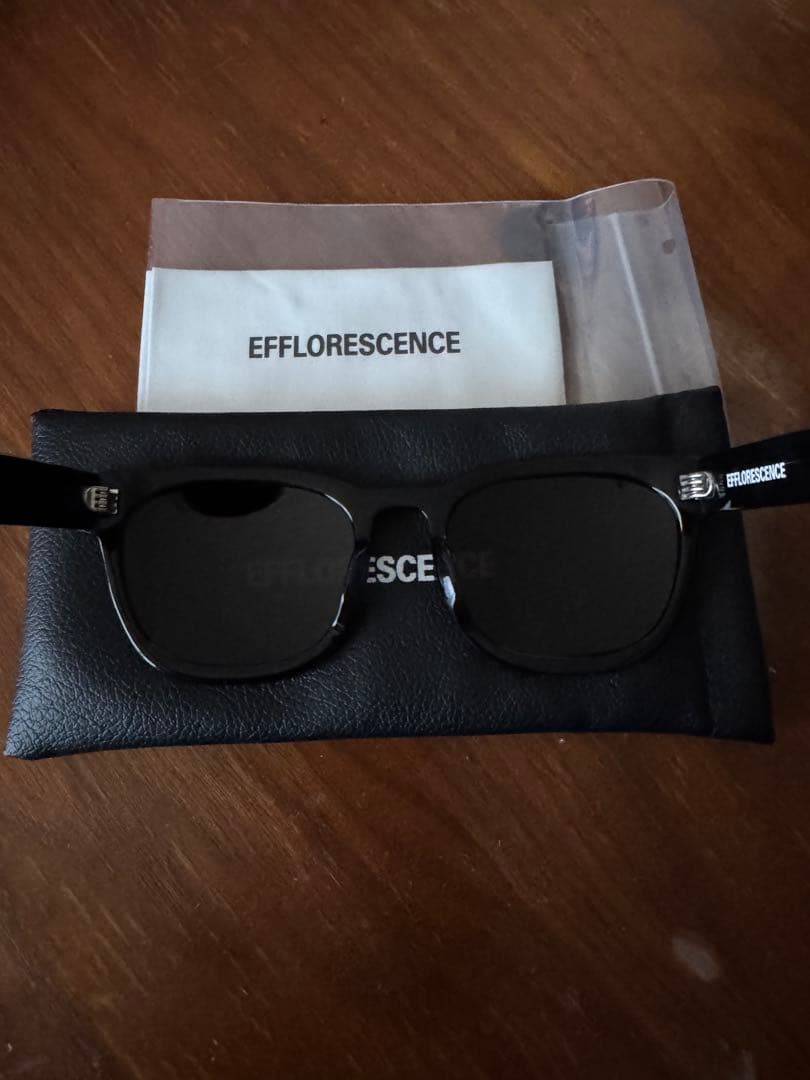 エフロ　EFFLORESCENCE ブラックサングラス