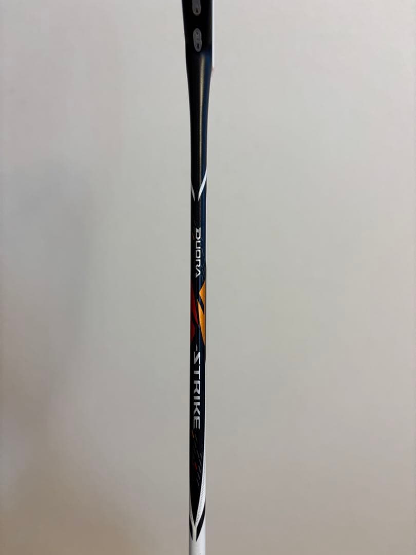 【極美品】YONEX DUORA Z STRIKEデュオラジーストライク3U5