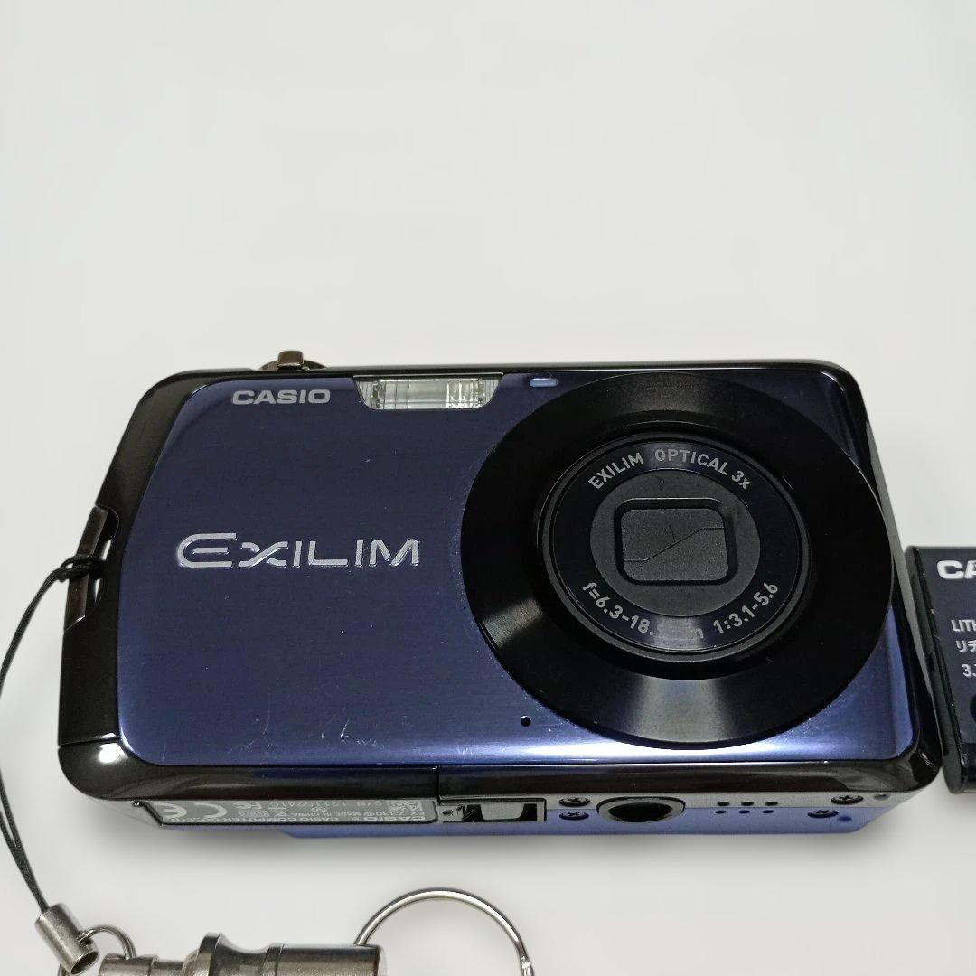 【美品】デジタルカメラ　CASIO　EXILIM EX-Z330　ブルー　中古