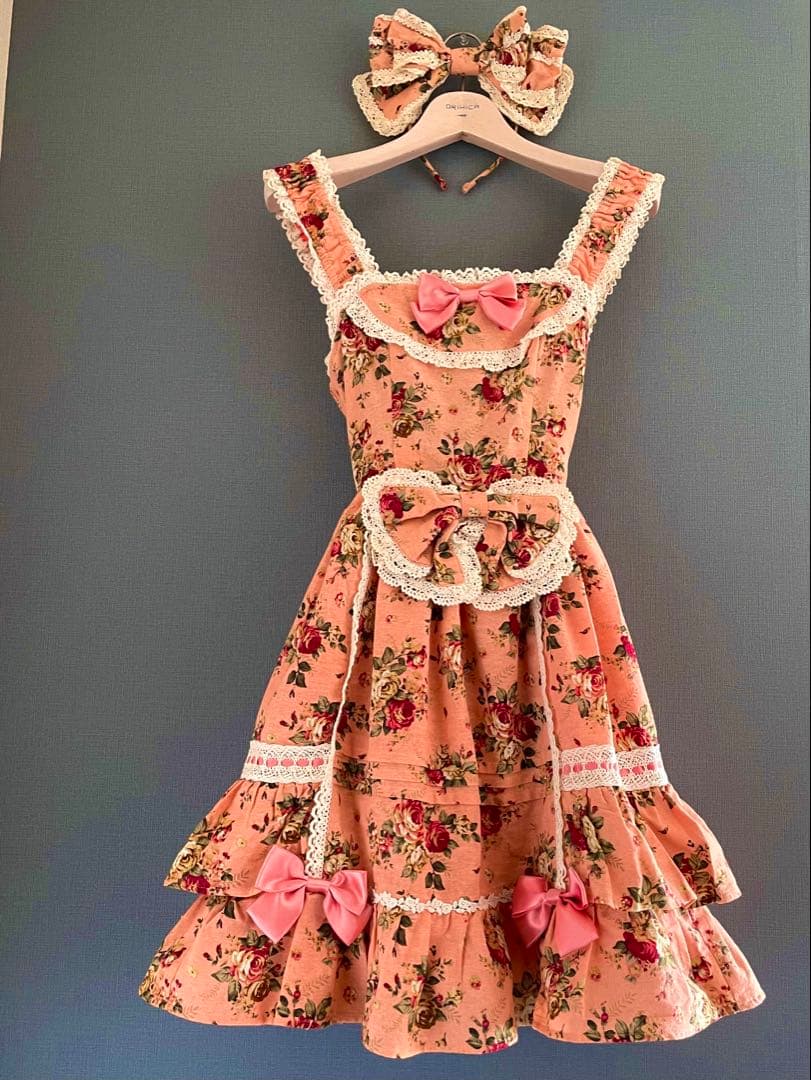 BABY JSK 薔薇花柄サーモン・コーラルピンク　ノースリーブワンピースにも