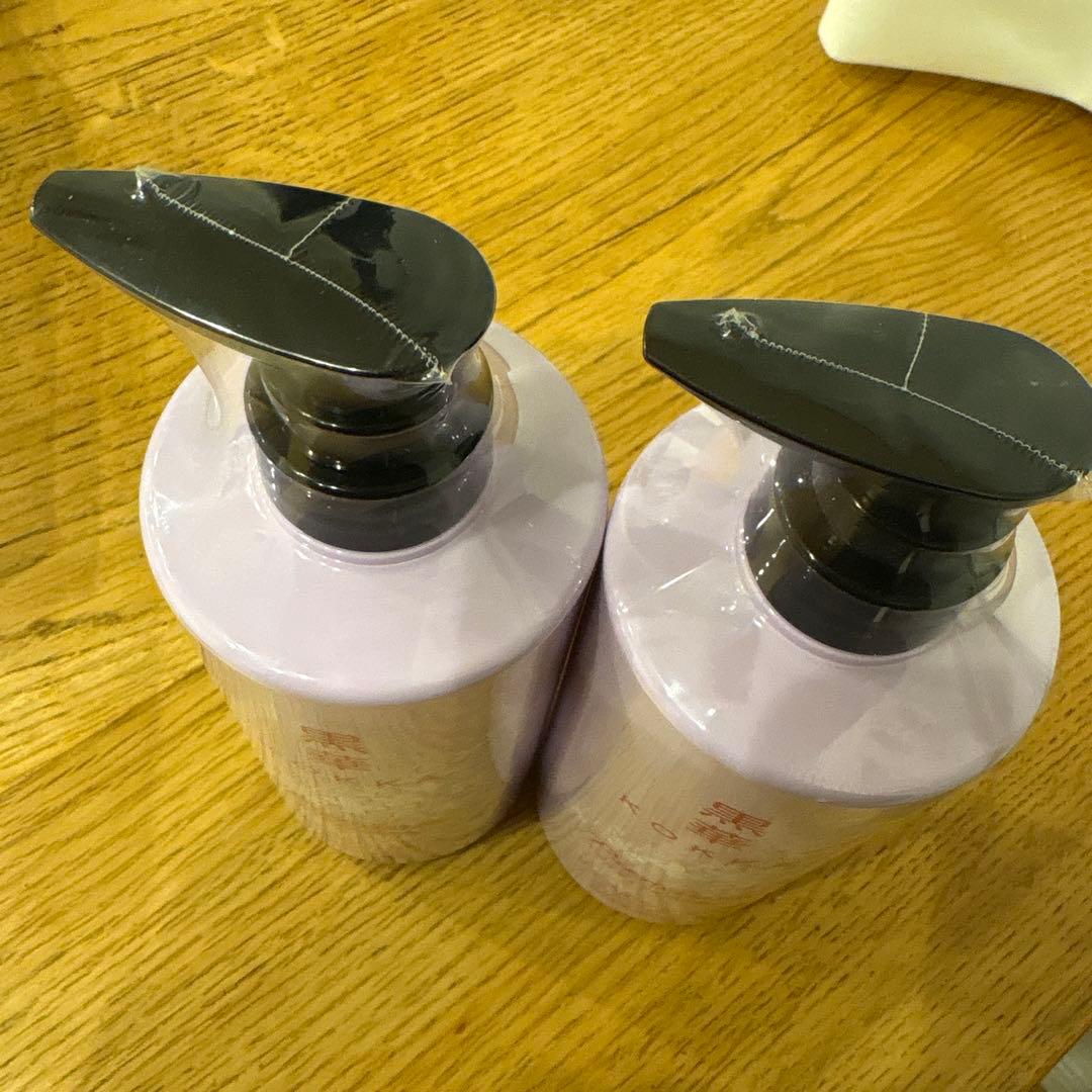 黒華　KOKKA リンスのいらないシャンプー600ml×2本