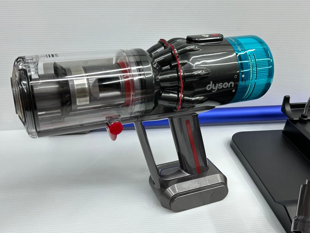 2024年製　ダイソン掃除機　SV21 本体　ヘッド　パイプ　充電器　セット