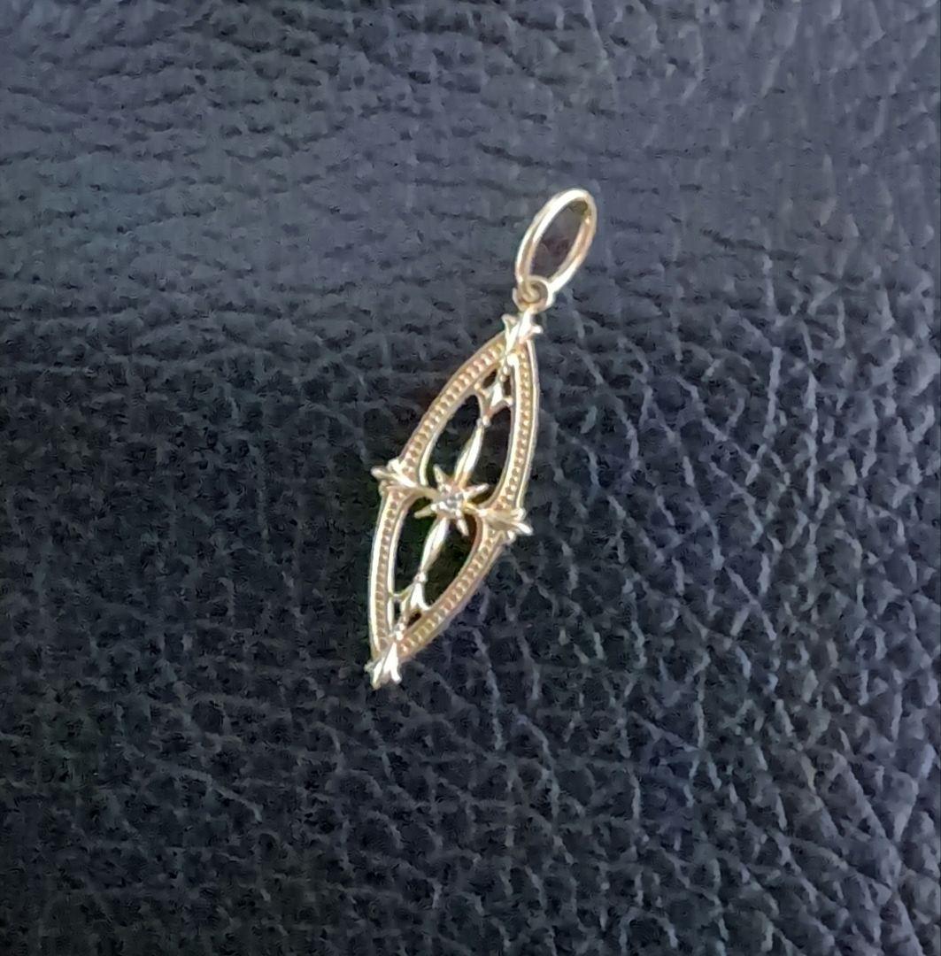 アガット　チャーム　K10