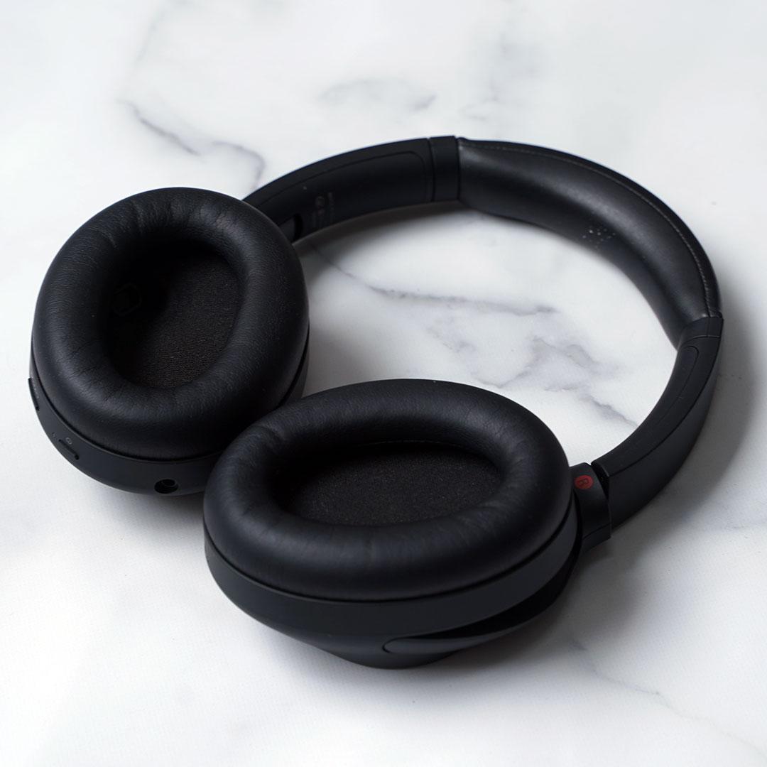 超美品☆SONY　Bluetoothヘッドホン　WH-1000XM4　ブラック