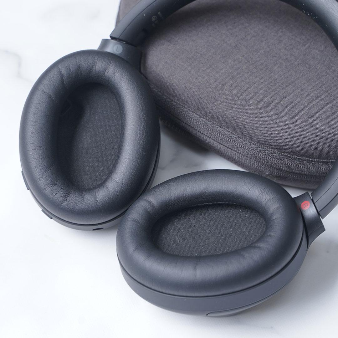 超美品☆SONY　Bluetoothヘッドホン　WH-1000XM4　ブラック