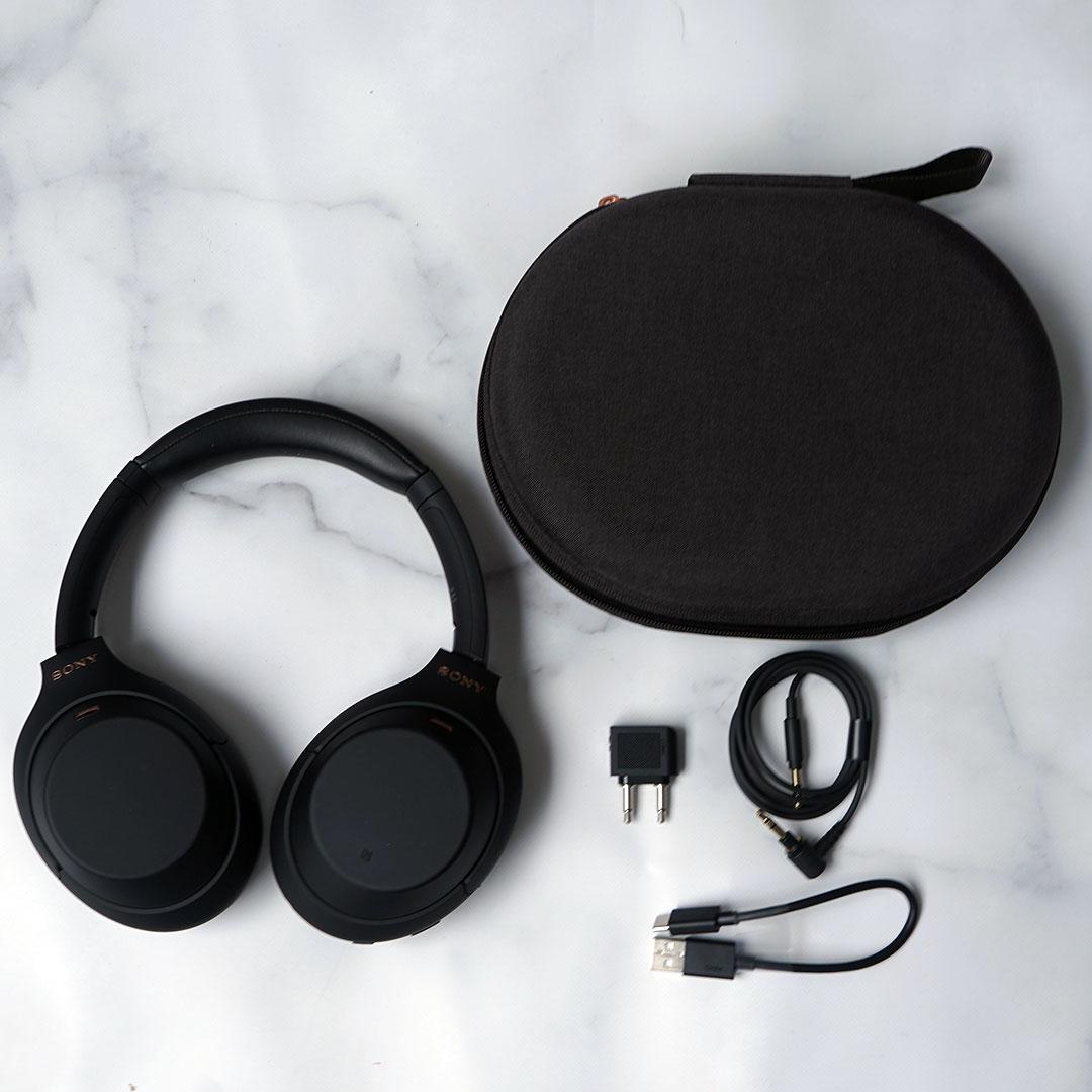 超美品☆SONY　Bluetoothヘッドホン　WH-1000XM4　ブラック