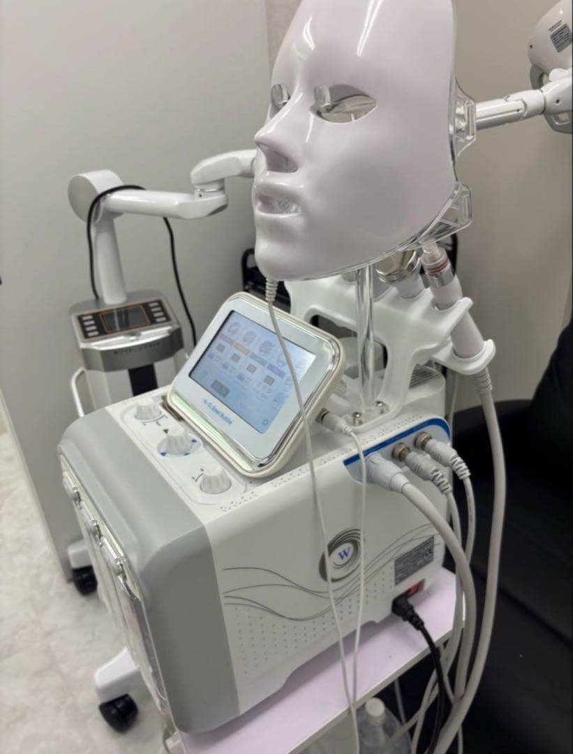 一台7役　業務用　毛穴洗浄　ハイドラフェイシャル