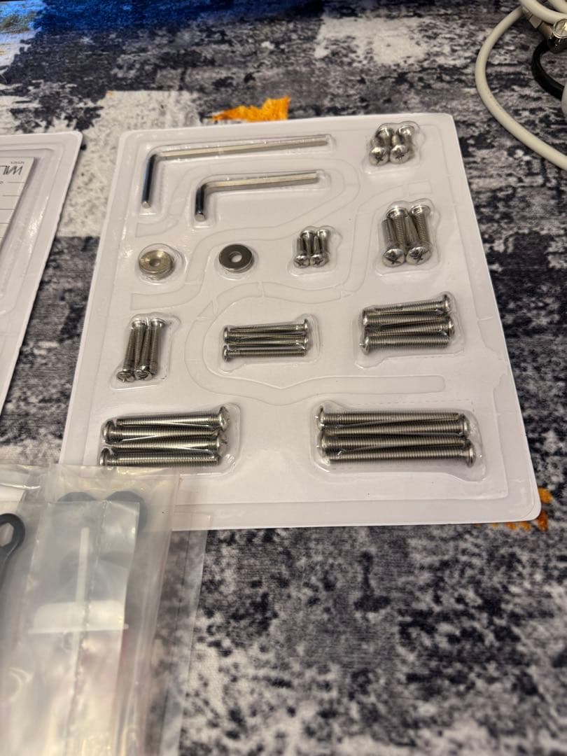 着払い　WALL A2 LOW TYPE テレビスタンド