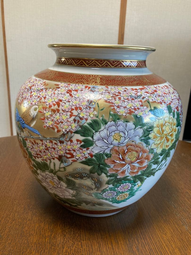 九谷焼き　花瓶　桐箱付き