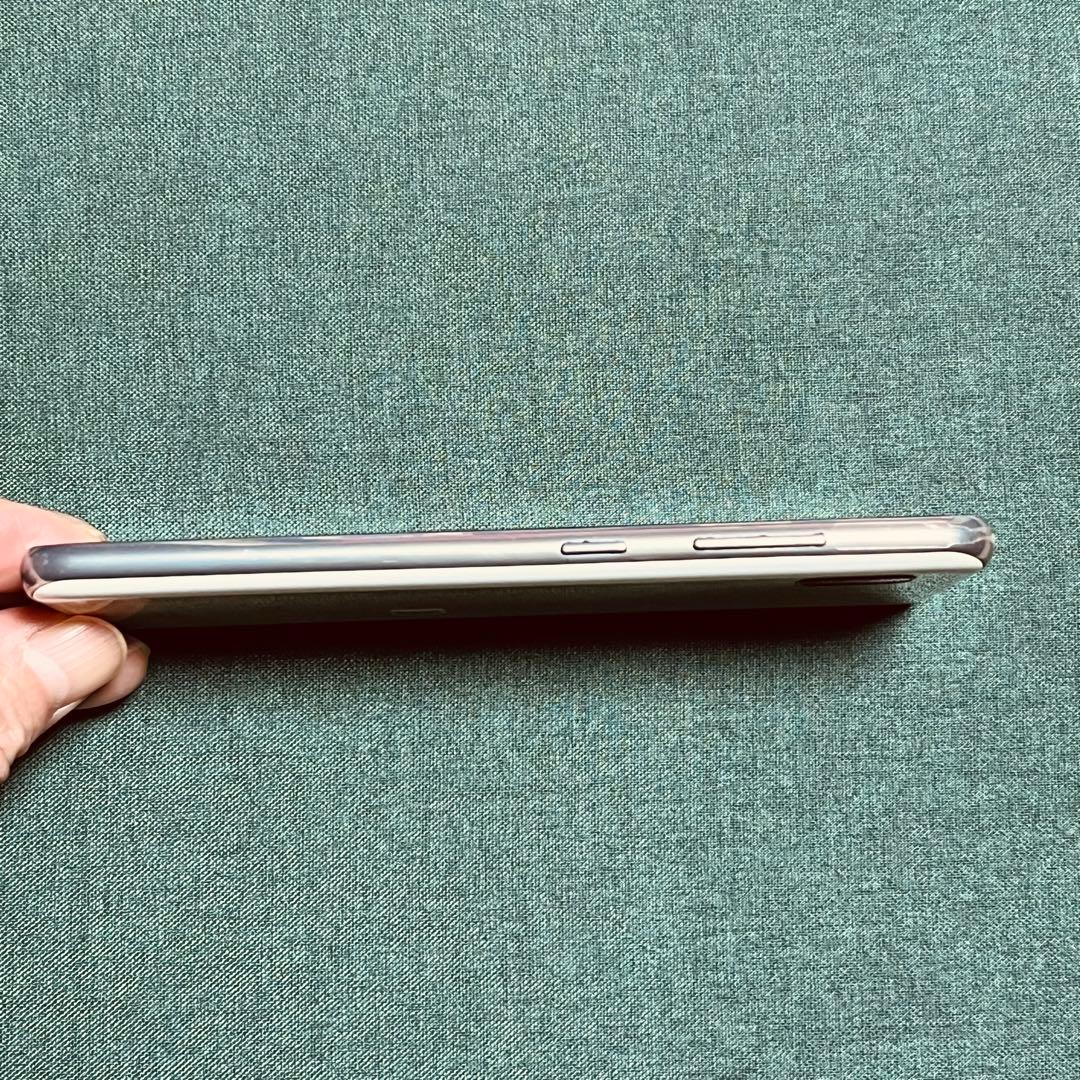 Samsung Galaxy A21 64G ホワイト