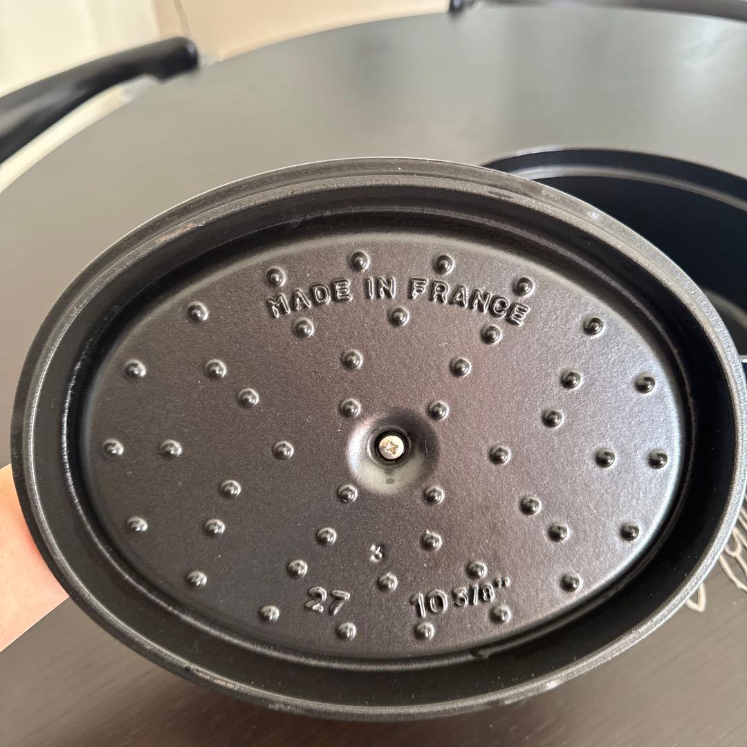 STAUB ストウブ鍋　オーバル27cm楕円形