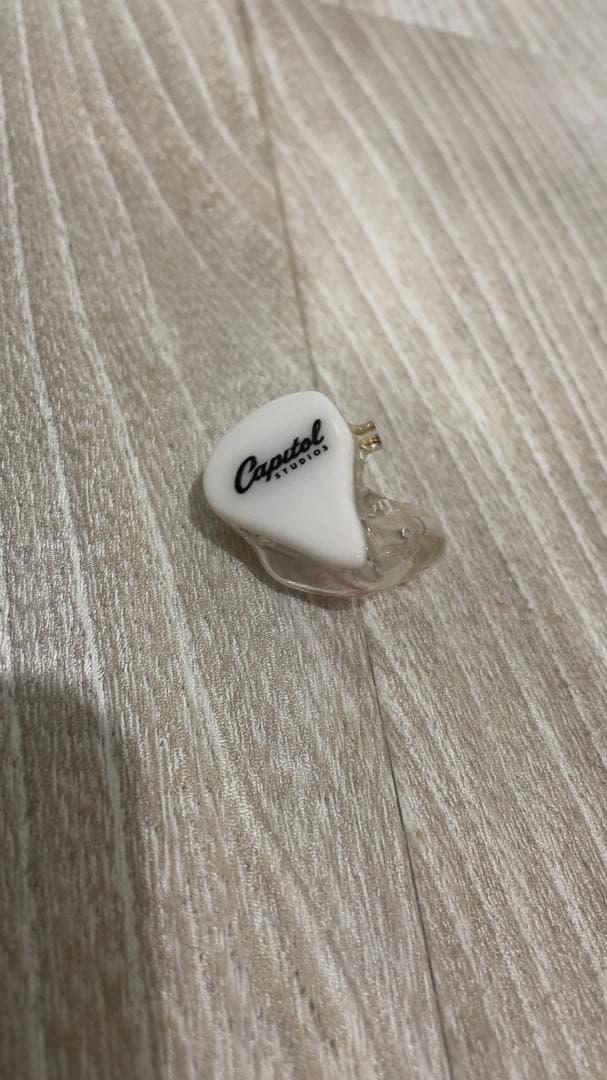 UE Reference Remastered 右耳 IEM