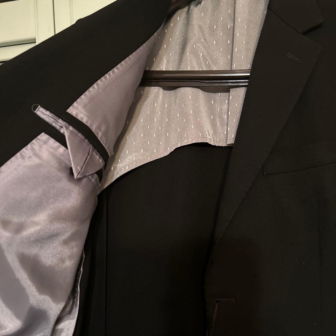 黒　テーラードブレザー　2ボタン　 サイドベンツ　EU50