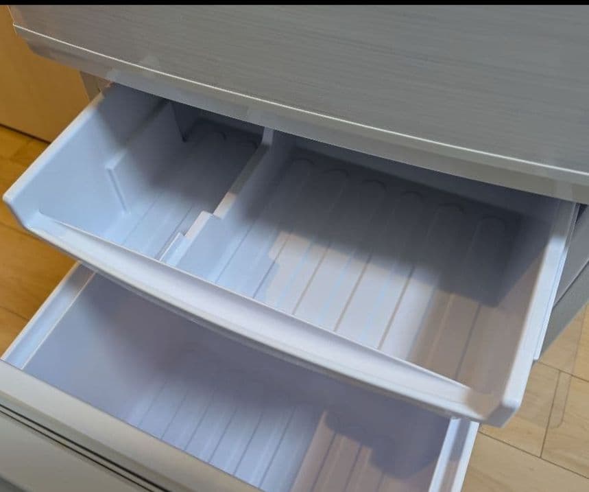 ※専用※SHARP●冷蔵庫左右両開きSJ-D14E-W2019年製