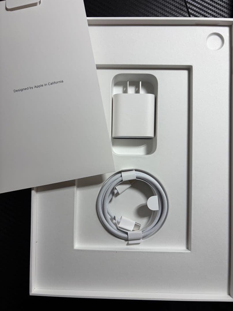 【2/2まで限定値下げ】iPad (A16) 128GB シルバー 付属品未使用