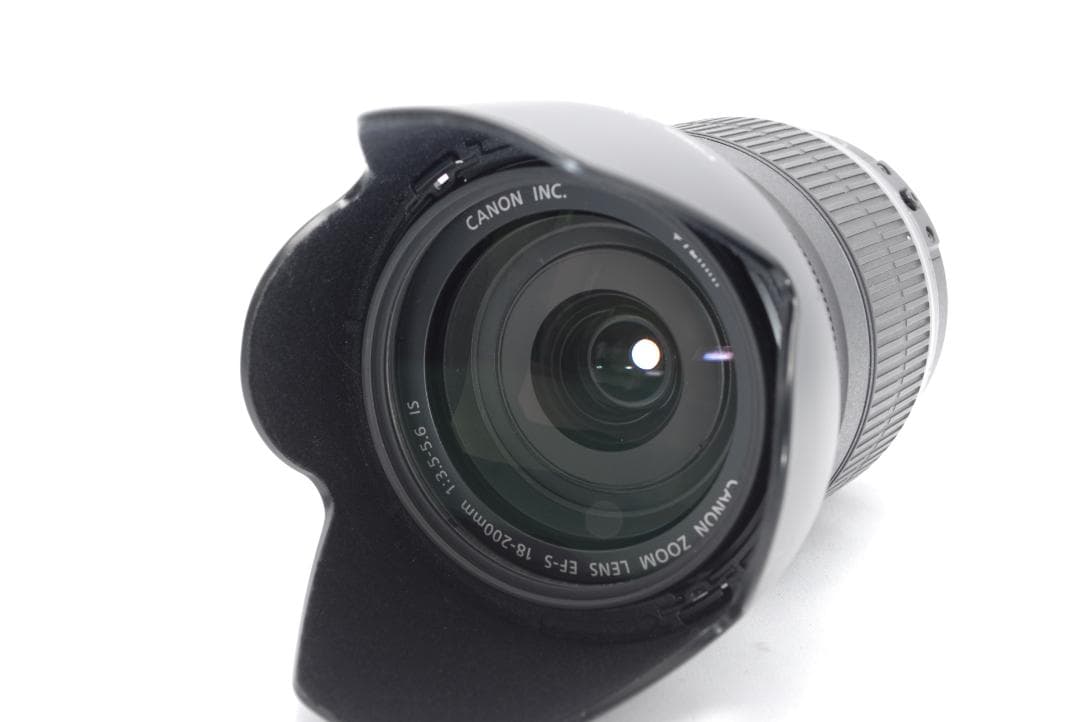 ✨Canon EF-S 18-200mm IS✨美品✨望遠レンズ✨手ぶれ補正✨