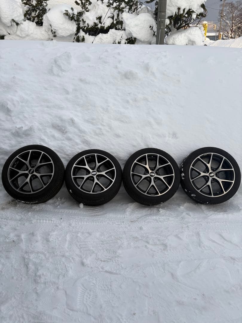 BBS SR ボルケーノグレー　17インチ　4本セットタイヤ付