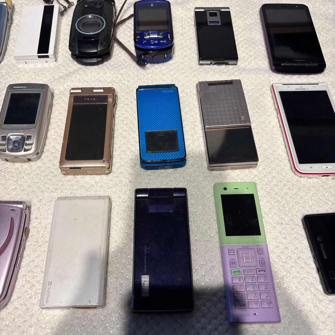 ガラケー　スマホ　レトロ携帯　本体まとめ売りセット スマホまとめ売り20台