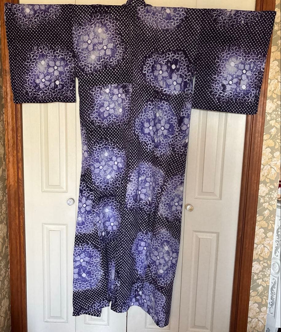 有松鳴海絞りの浴衣