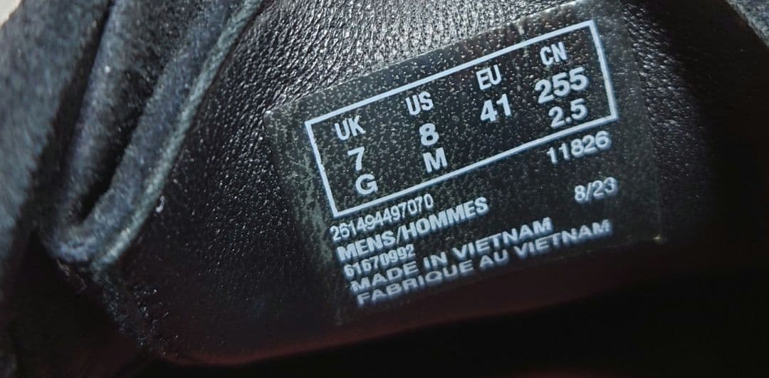 クラークス ワラビー ゴアテックス ブラック黒 UK7